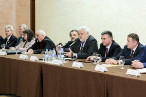 Встреча парламентариев