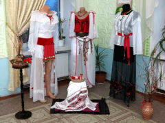 Костюмы в стиле Мэрцишор